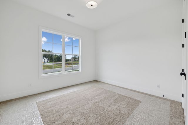 601 Mary Alice Dr, Smyrna, TN 37167