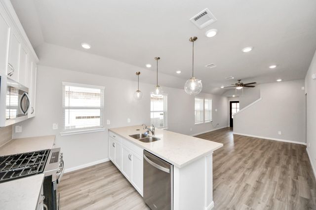 20926 Carob Tree Lane, Tomball, TX 77377