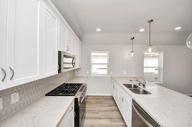 20926 Carob Tree Lane, Tomball, TX 77377