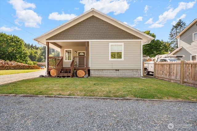406 Long Street, Wilkeson, WA 98396