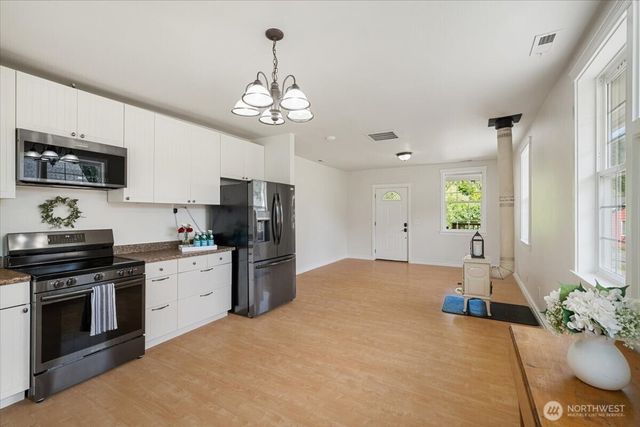 406 Long Street, Wilkeson, WA 98396
