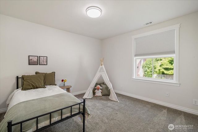 406 Long Street, Wilkeson, WA 98396