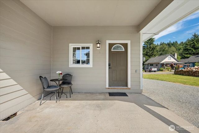406 Long Street, Wilkeson, WA 98396