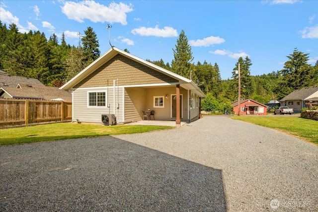 406 Long Street, Wilkeson, WA 98396