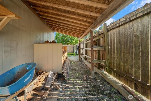 406 Long Street, Wilkeson, WA 98396