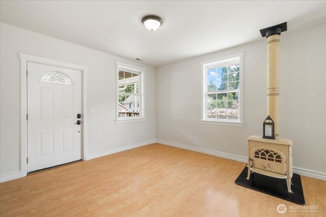 406 Long Street, Wilkeson, WA 98396