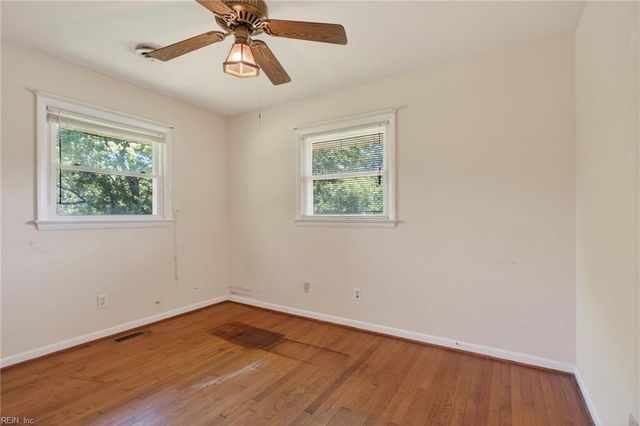 118 Claremont AVE, Hampton, VA 23661