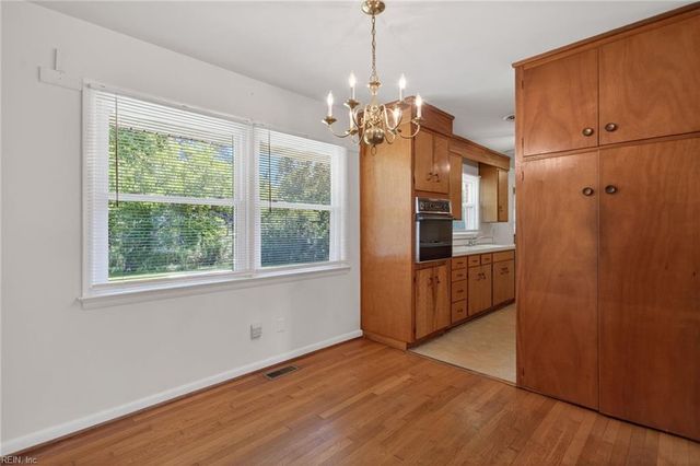 118 Claremont AVE, Hampton, VA 23661