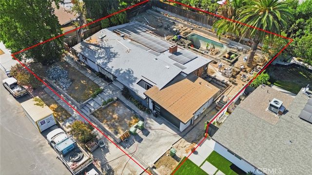 24222 Caris, Woodland Hills, CA 91367