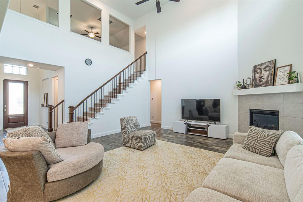 1190 Blazingstar Drive, Haslet, TX 76052