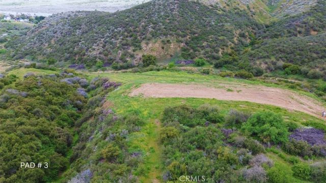 3 Plummers Lane, Mentone, CA 92359
