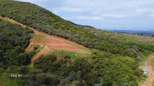 3 Plummers Lane, Mentone, CA 92359