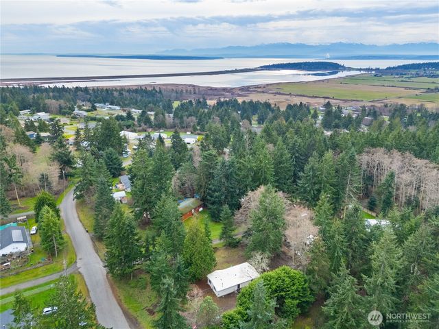 802 Hazzle Court, Coupeville, WA 98239