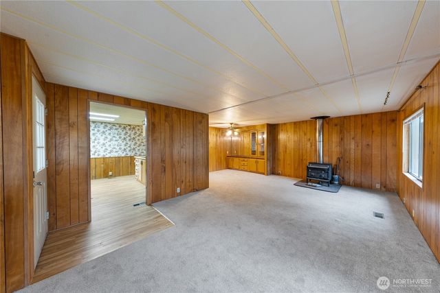 802 Hazzle Court, Coupeville, WA 98239