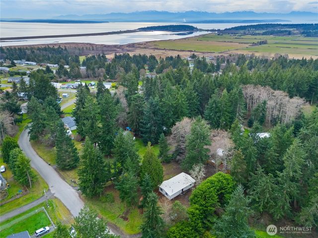 802 Hazzle Court, Coupeville, WA 98239