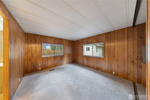 802 Hazzle Court, Coupeville, WA 98239