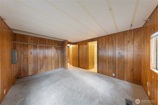 802 Hazzle Court, Coupeville, WA 98239