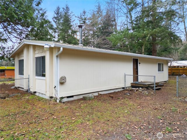802 Hazzle Court, Coupeville, WA 98239