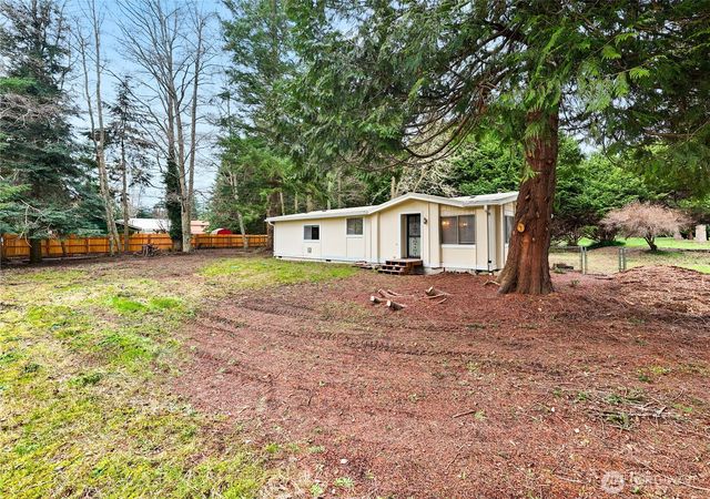 802 Hazzle Court, Coupeville, WA 98239