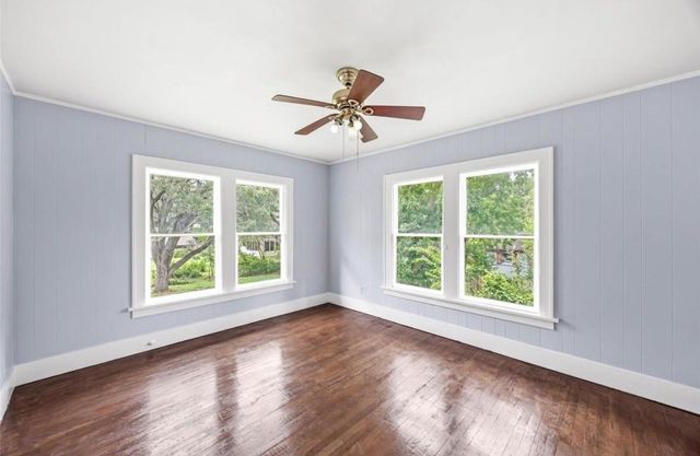 212 W Alabama Street, Wharton, TX 77488