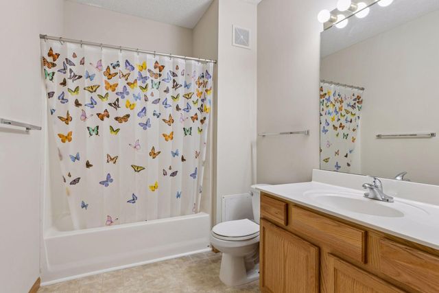 4824 E 53rd Street 307, Minneapolis, MN 55417