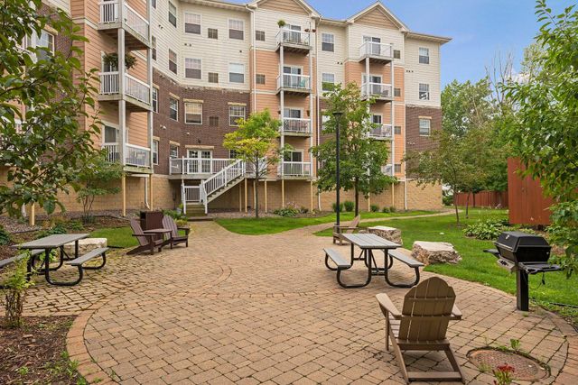 4824 E 53rd Street 307, Minneapolis, MN 55417