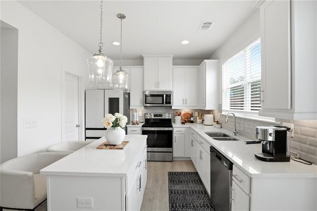 7757 Medieval Street, Fairburn, GA 30213