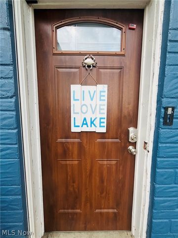 4448 Lake Drive N, Geneva, OH 44041