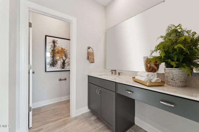 10524 Bailey Branch Drive Unit 201, Raleigh, NC 27614