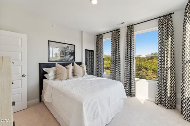 10524 Bailey Branch Drive Unit 201, Raleigh, NC 27614