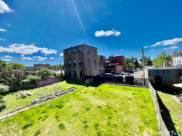 546 Chapel Street 2, New Haven, CT 06511
