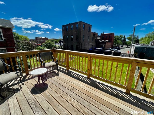 546 Chapel Street 2, New Haven, CT 06511