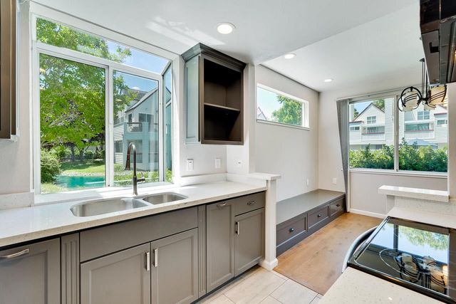 103 Chelsea Way, Redwood City, CA 94061