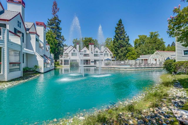 103 Chelsea Way, Redwood City, CA 94061