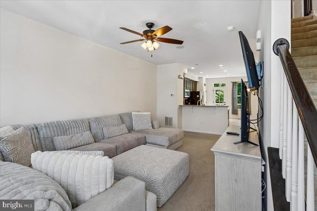 404 WILLOW BEND DR, Glen Burnie, MD 21060