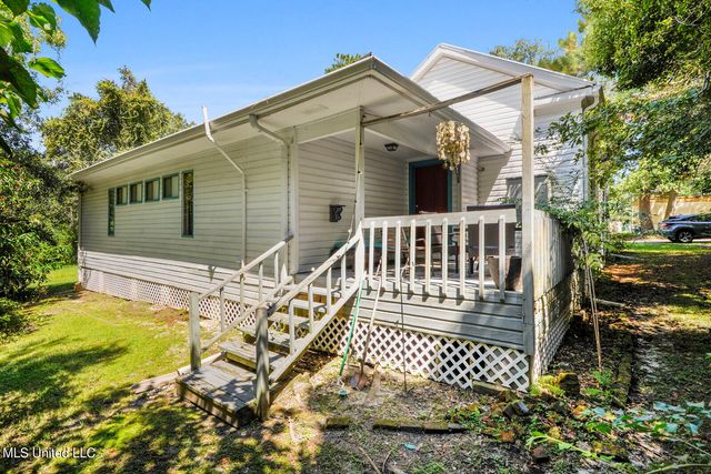1325 Harrison Road, Gulfport, MS 39507