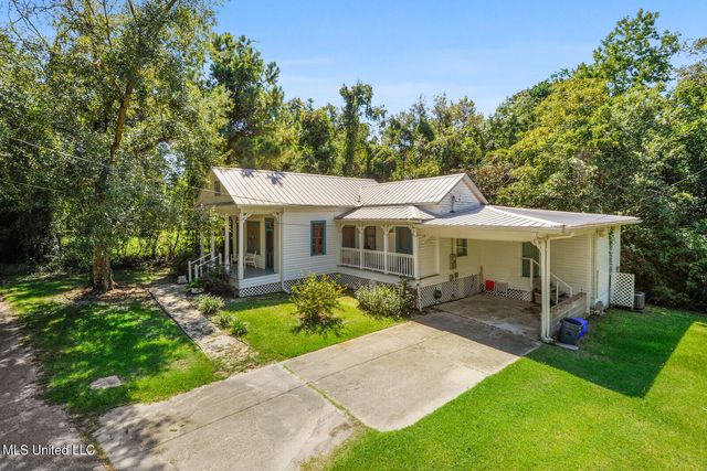 1325 Harrison Road, Gulfport, MS 39507