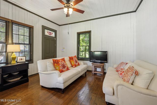 1325 Harrison Road, Gulfport, MS 39507