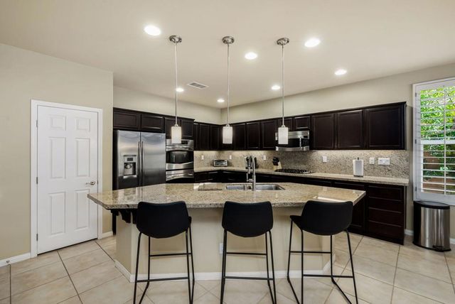 81473 Golden Poppy Way, La Quinta, CA 92253
