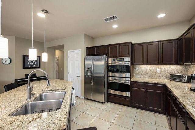 81473 Golden Poppy Way, La Quinta, CA 92253