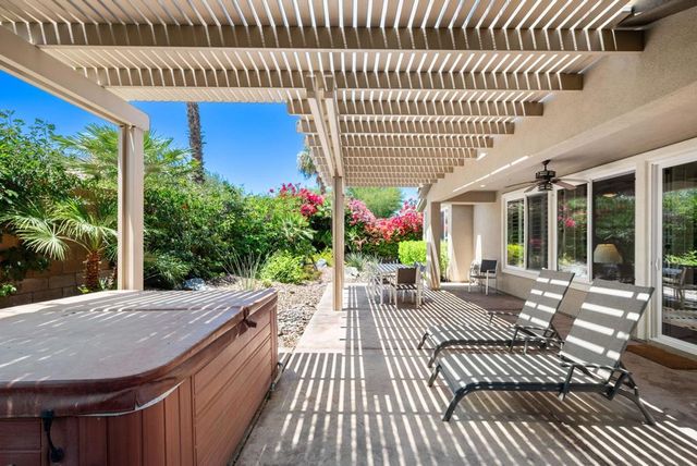 81473 Golden Poppy Way, La Quinta, CA 92253