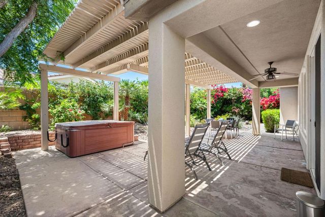 81473 Golden Poppy Way, La Quinta, CA 92253