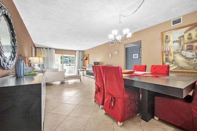 3002 Portofino Isle L3, Coconut Creek, FL 33066