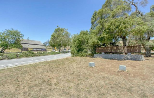 152 Castillion Terrace, Santa Cruz, CA 95060