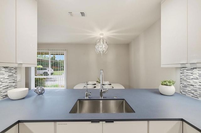 152 Castillion Terrace, Santa Cruz, CA 95060