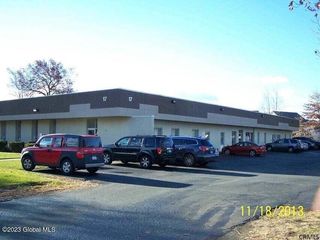 17 Computer Drive East, Colonie, NY 12205