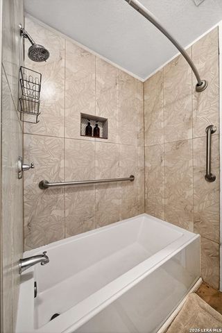 515 W CRESTLINE DR, San Antonio, TX 78228