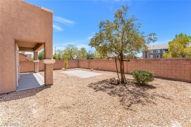 2621 LAZY LEOPARD Court, North Las Vegas, NV 89086