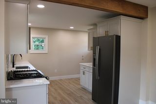2880 S LINCOLN AVE, Vineland, NJ 08361