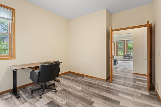 547 Abbey Way, Mendota Heights, MN 55120